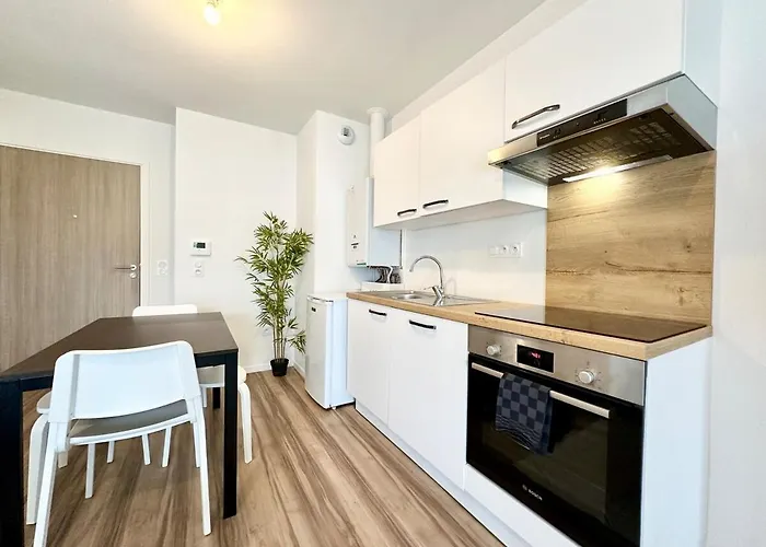 Appartement L'emeraude - Proche Hopital - Parking - Clim - Fibre - Terrasse Mont-de-Marsan